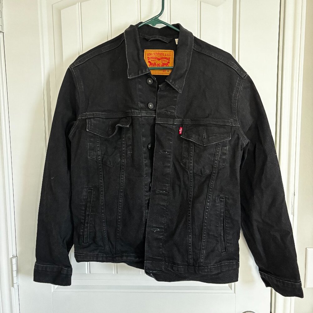Levi Trucker Jacket